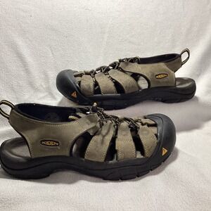 KEEN Newport H2 Water Sandals Mens Size 10.5 Grey Outdoor Sport Active